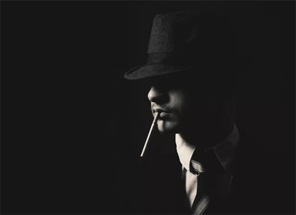偵探和警察有什么區別?他們的調查范圍內容包括哪些?